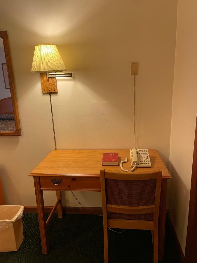 Pine Valley Motel Spruce Pine Exterior foto