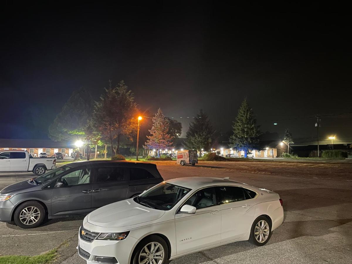 Pine Valley Motel Spruce Pine Exterior foto