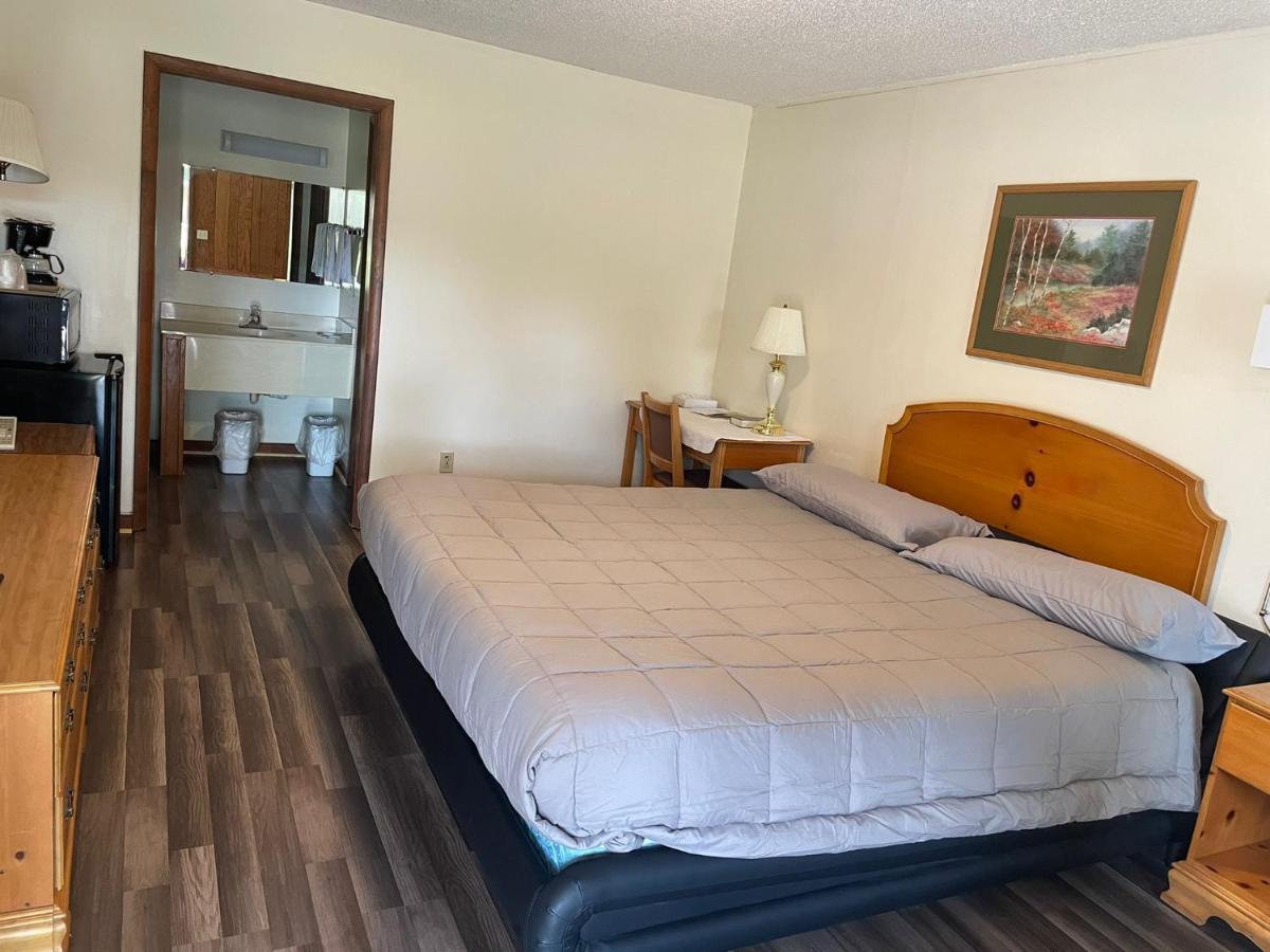 Pine Valley Motel Spruce Pine Exterior foto