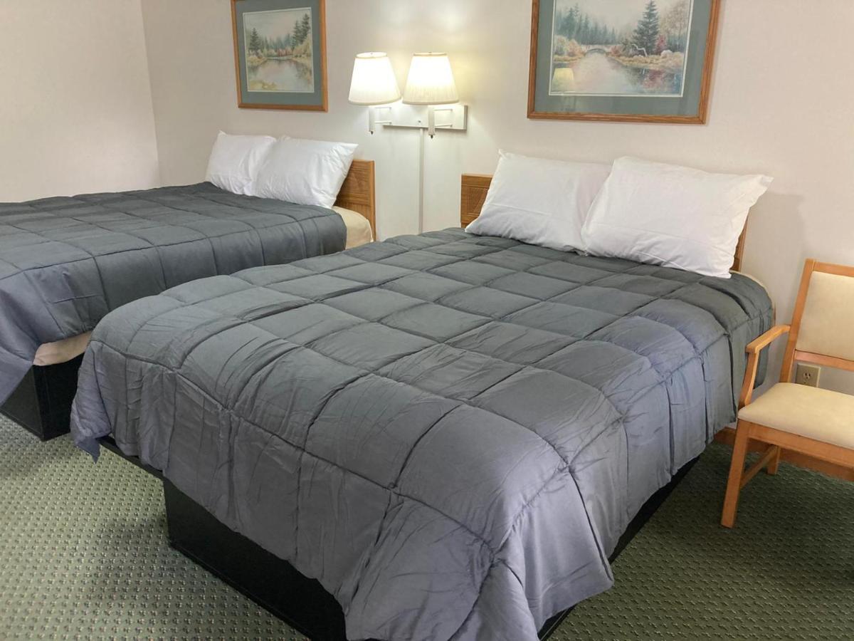 Pine Valley Motel Spruce Pine Exterior foto